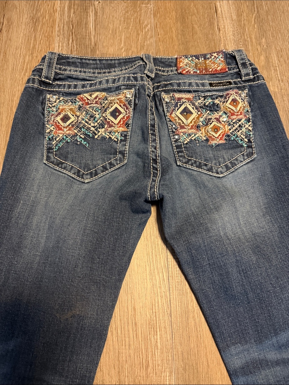 Miss Me Signature Straight Women’s Embroidered Back-Pocket Denim Jeans - Blue
